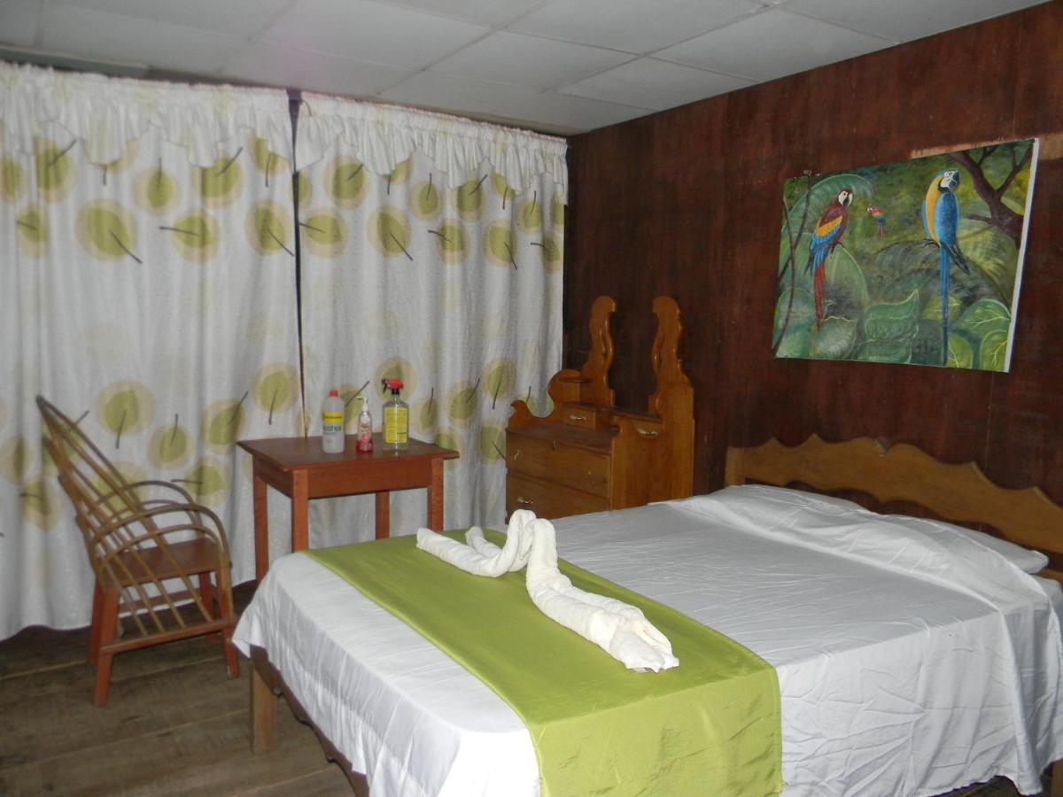 Jacamar Lodge Expeditions 이키토스 외부 사진