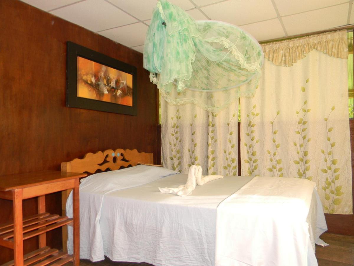 Jacamar Lodge Expeditions 이키토스 외부 사진